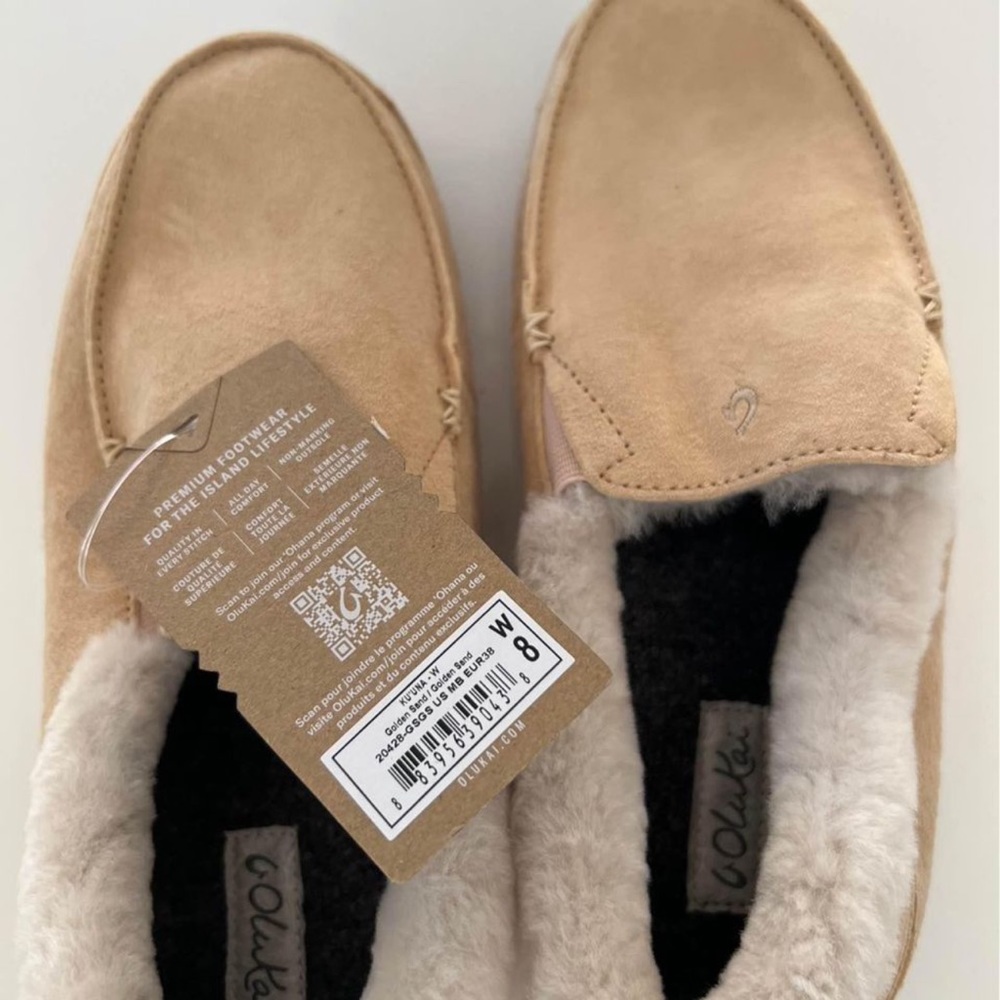 Women's Olukai slippers